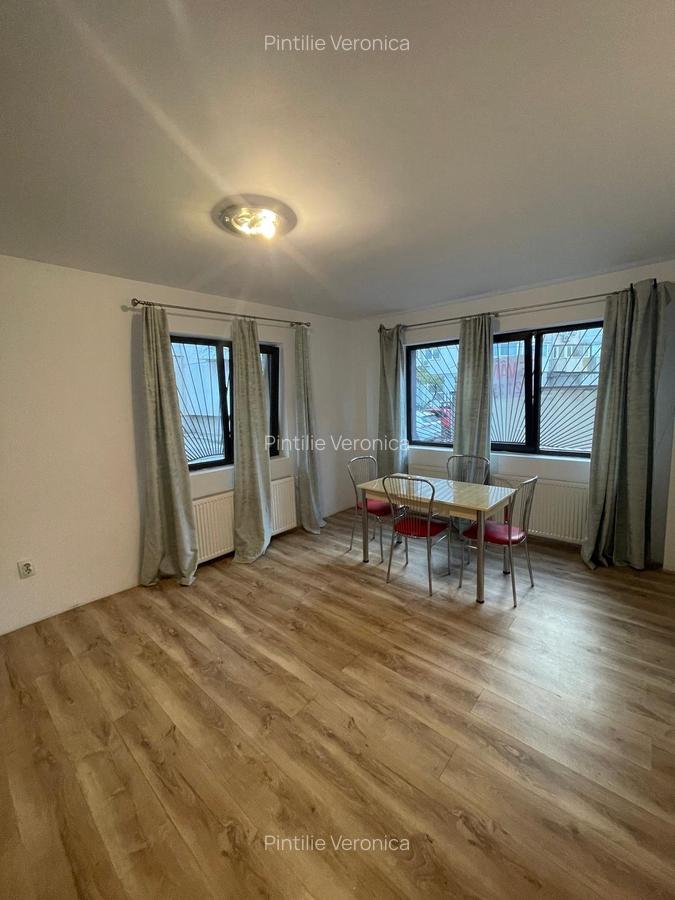 3 Camere Zona Faleza Nord Loc Parcare - 2