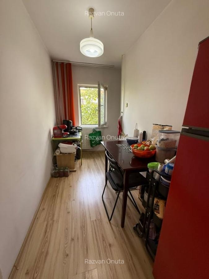 Garsoniera de vanzare - Str. Sublocotenent Popa (zona Calea Rahovei) - 5