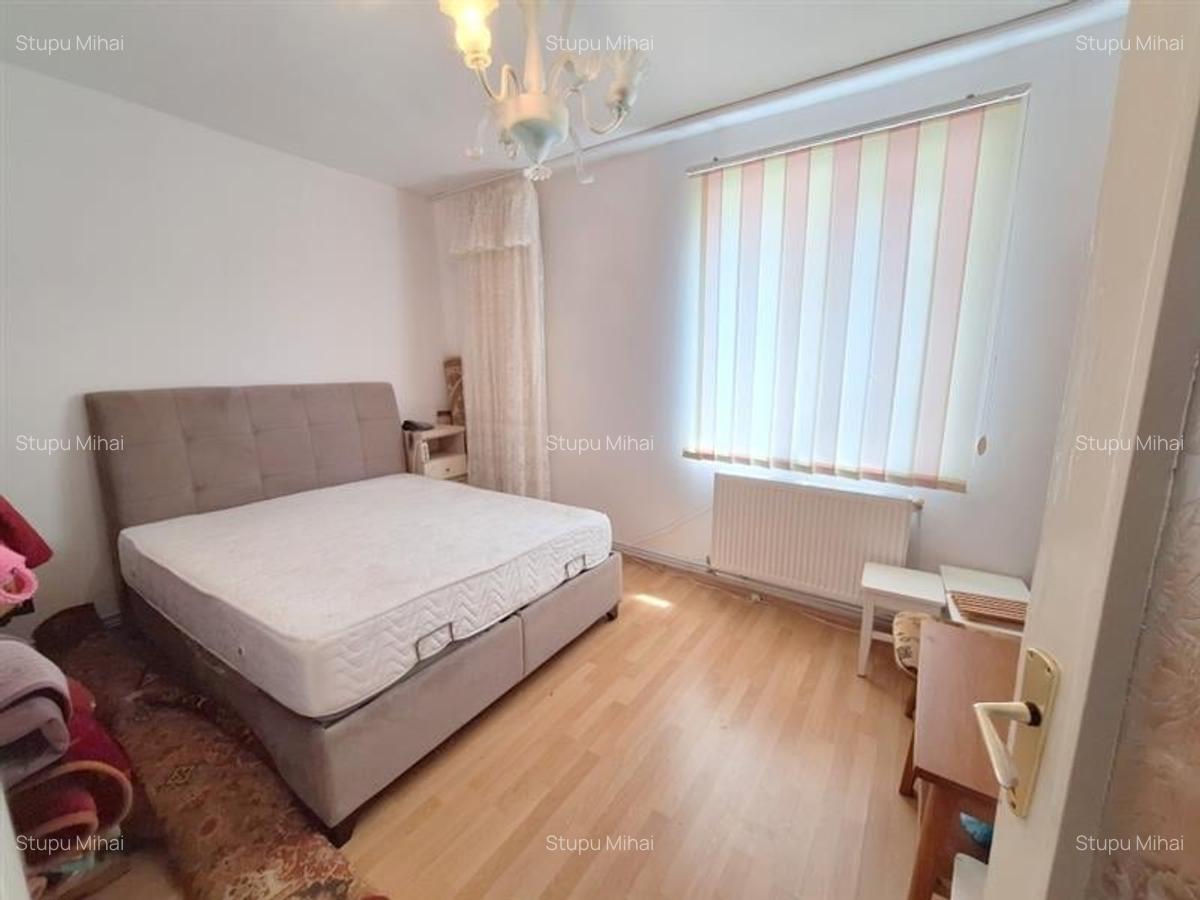 Apartament 2 decomandate, mobilat si utilat, zona Narcisa - 10
