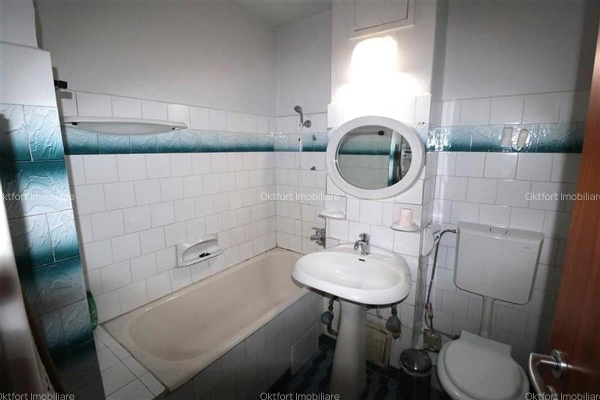 Apartament cu 2 camere decomandat, zona Bucovinei - 8