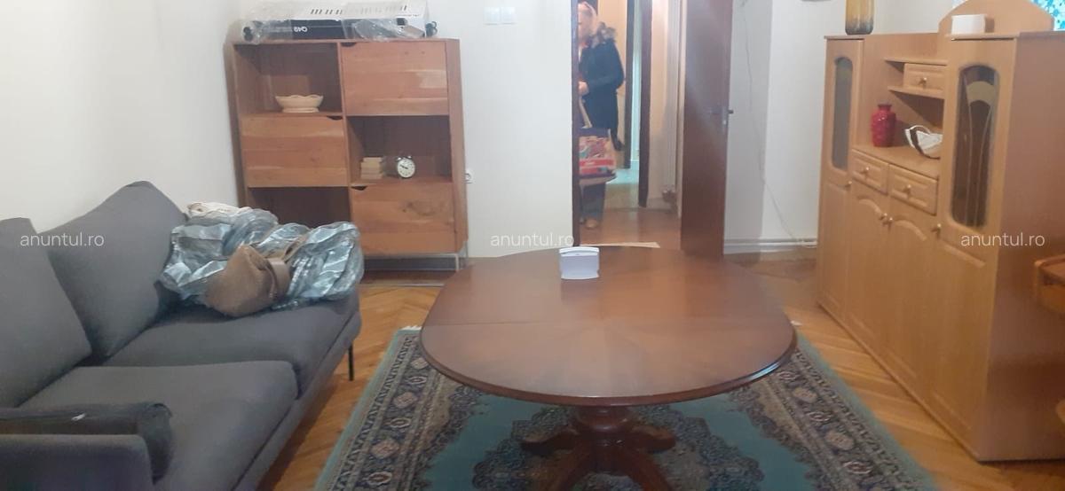 Ion Mihalache- Expozitiei Bucuresti - 1