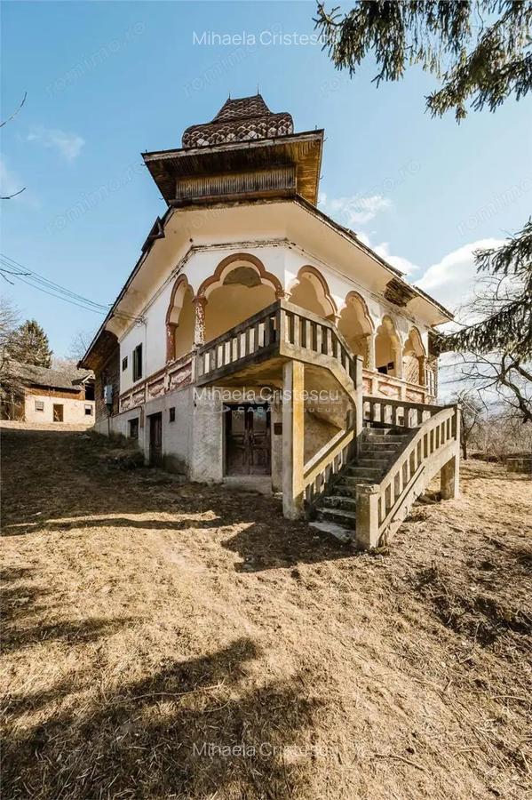 DE VANZARE - VILA la Breaza, Prahova, 9 camere, 1.873 mp teren - 4