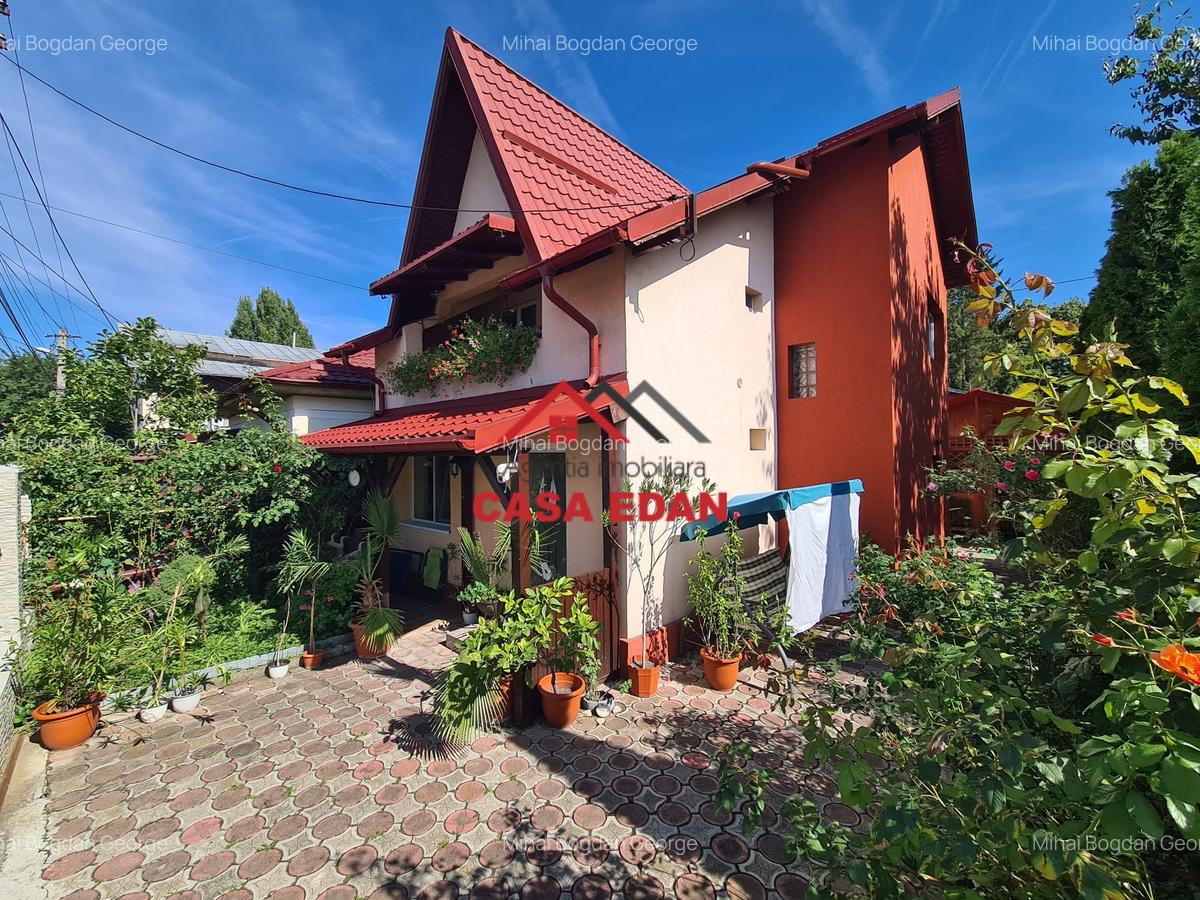 Casa in Campina, central--140.000 euro - 2