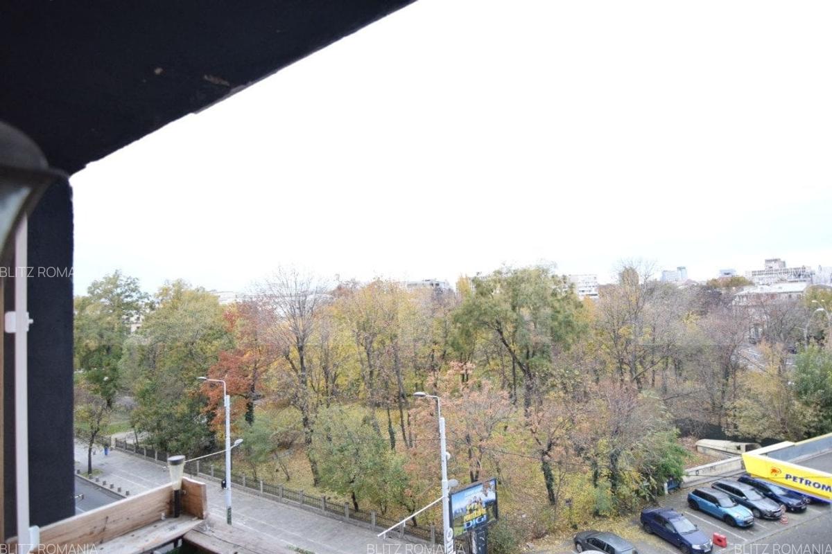 Apartament 2 camere 44mp, zona ultra centrala - renovat recent - 16