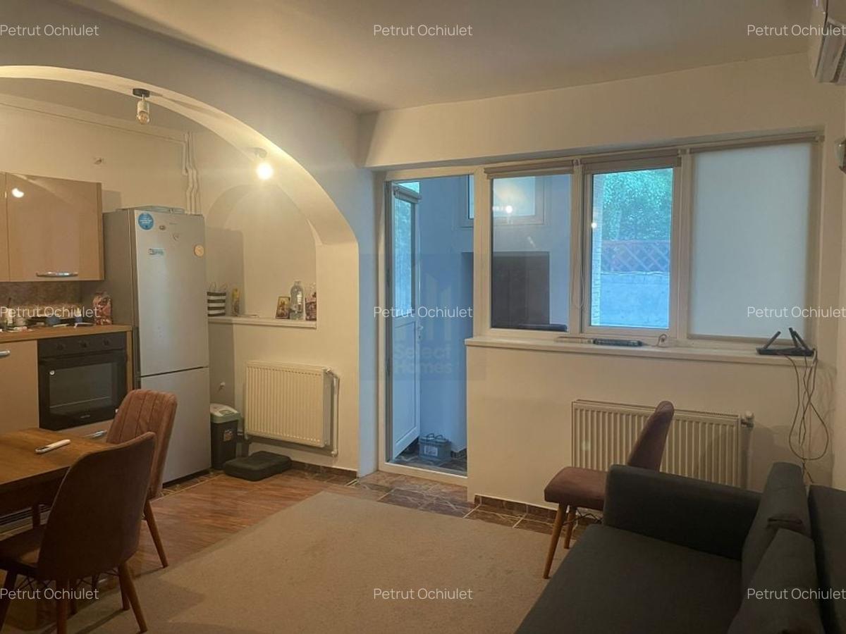 Casa 2002 | 4 Camere | Vanzare | Renovata *Armeneasca* - 4