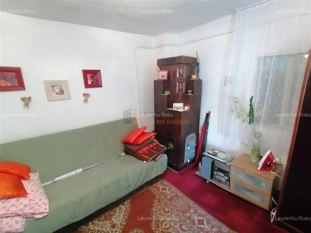 Casa tip P+M in zona Brosteni. - 4