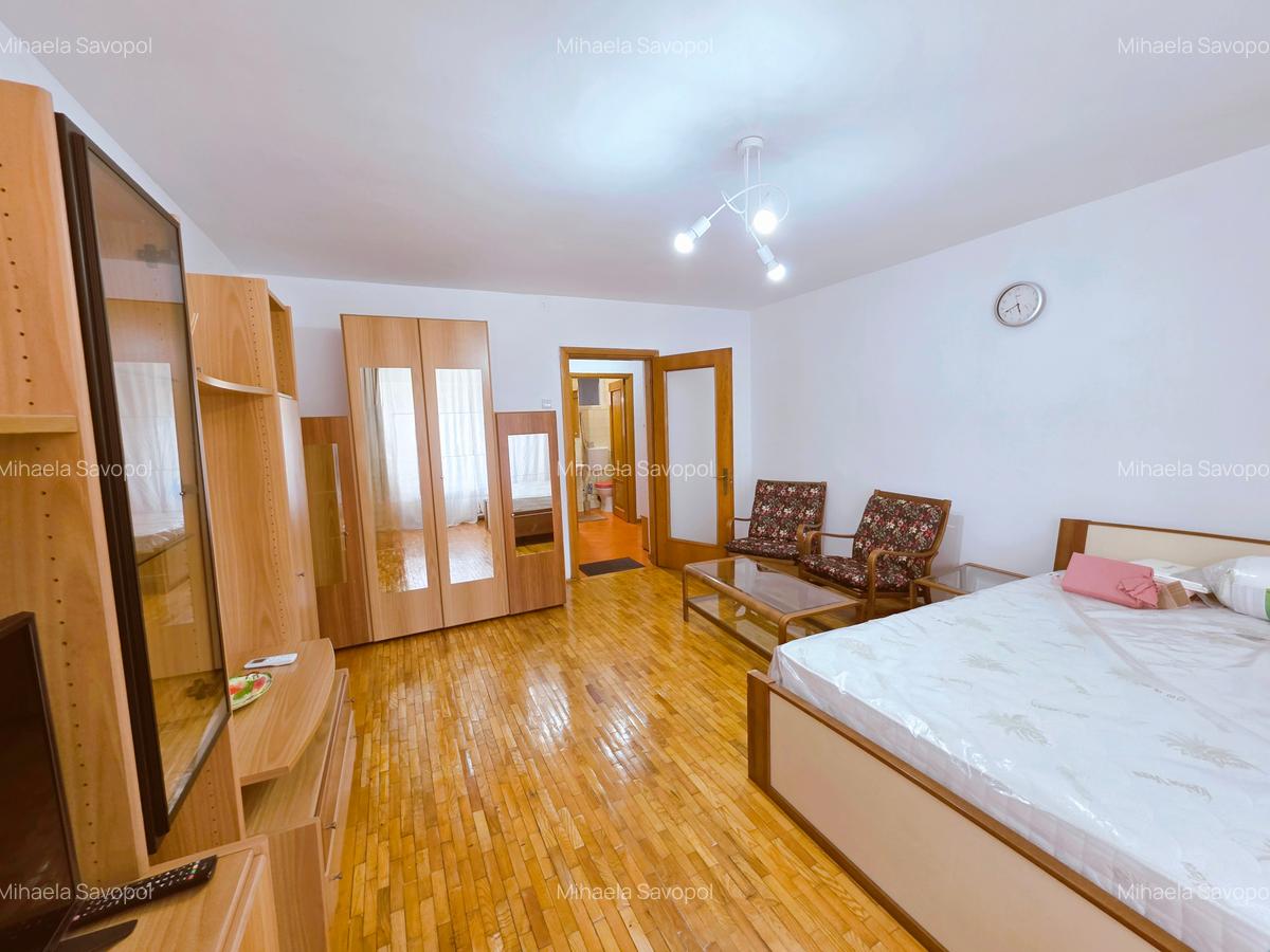 Garsoniera inchiriere Stirbei Voda bloc 1993 etajul 3/7 - 35