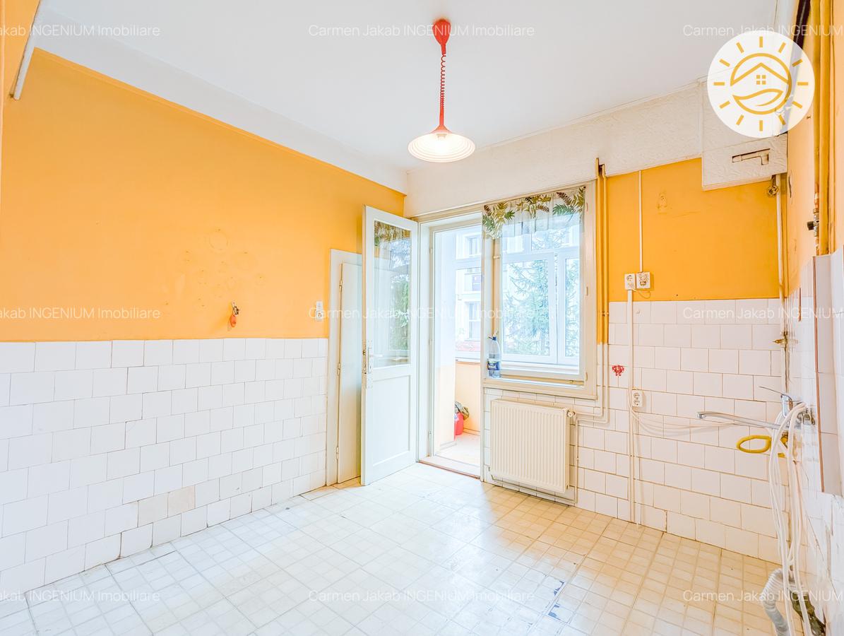 Apartament cu 3 camere decomandat în Centrul Civic - 4