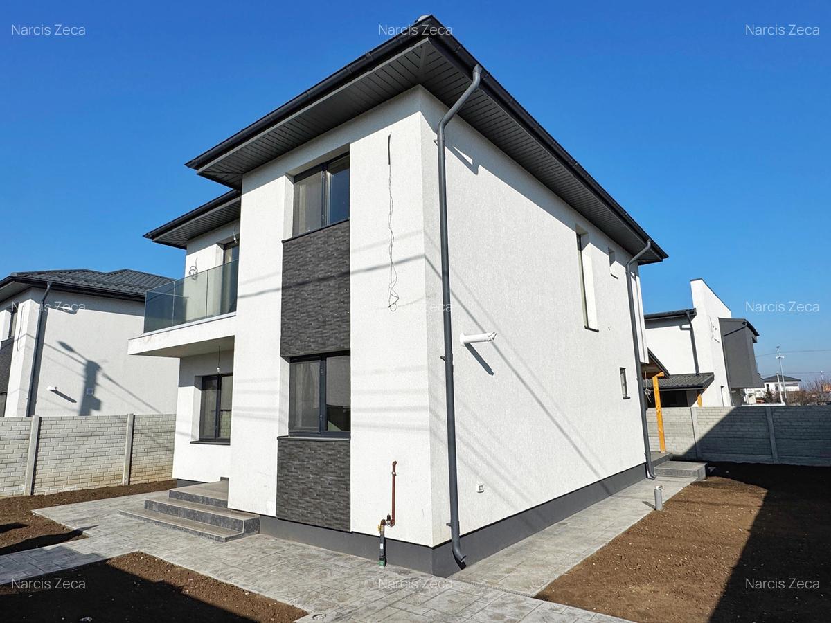 Vila individuală P+1E - 4 camere - 2 băi - teren 350mp - 2