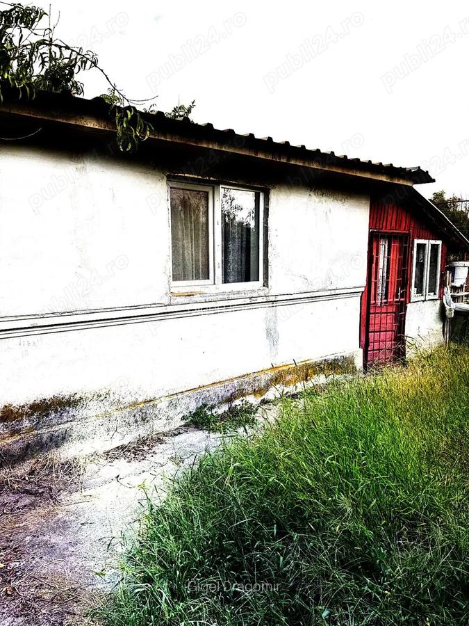 Se vinde casa la ?ara locuibila - 10