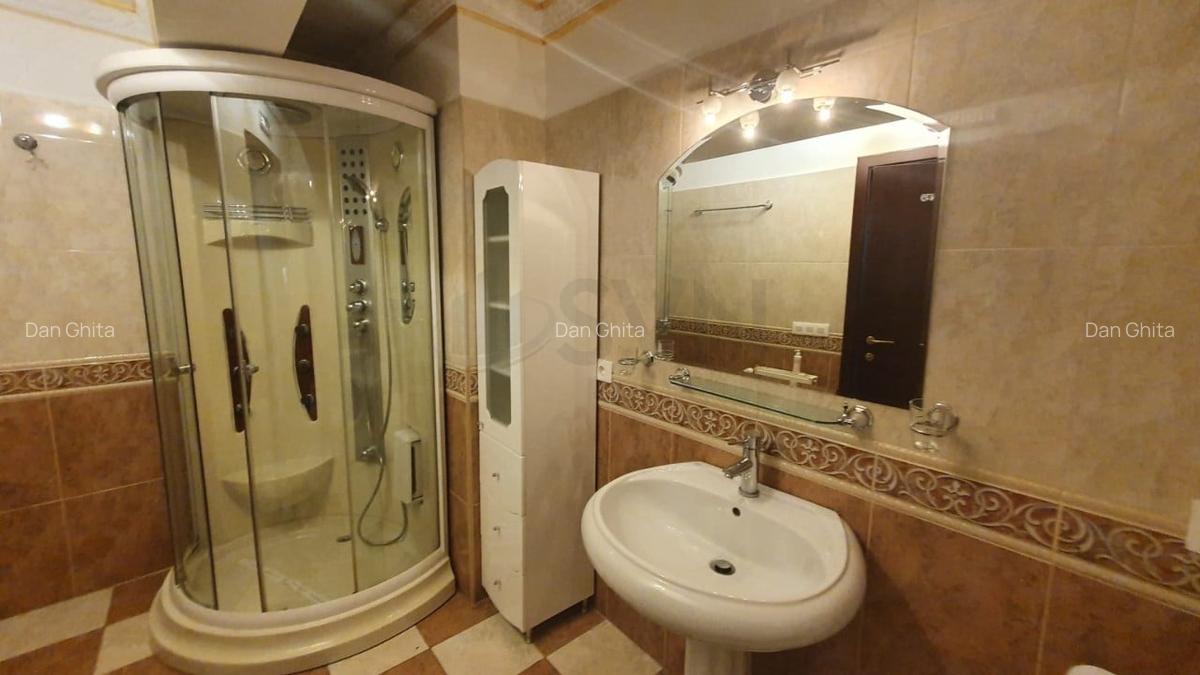Apartament cu 3 camere decomandat în Aviației - 12