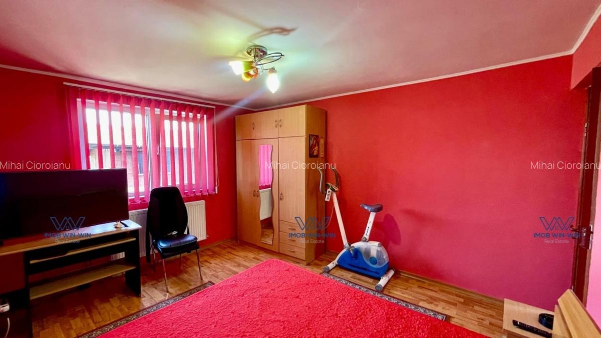 DE VANZARE - Casa in Bascov - 10