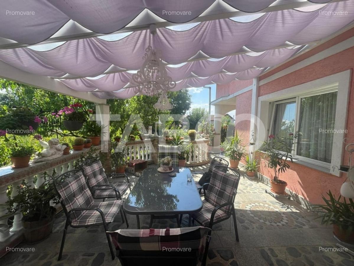 Vila singur in curte 453 mp utili si curte 528 mp in Avrig - 3