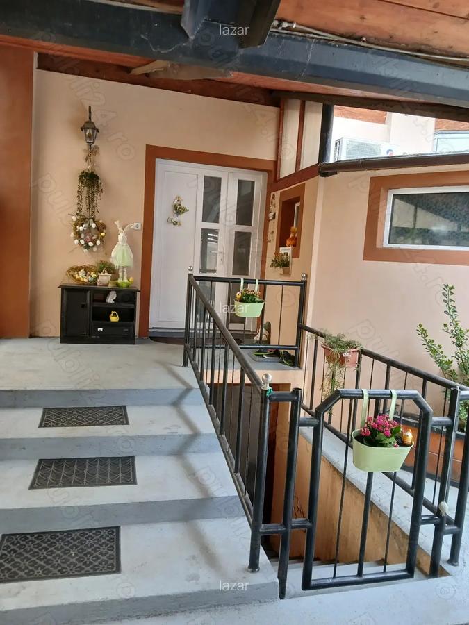 Casa spa?ioasa de vanzare in Jimbolia! - 2