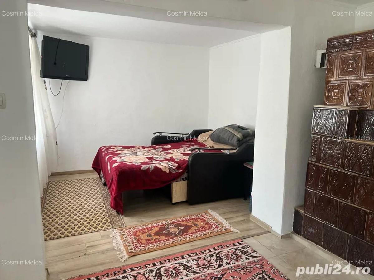 Casa de vanzare (Turcoaia) + teren (1300 mp) - 2