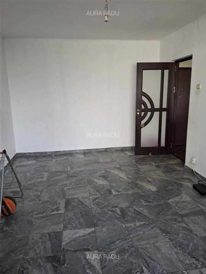 Morarilor -Delfinului - bloc 1986 - renovat - 3