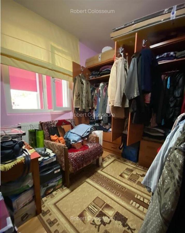 Apartament 4 camere decomandat-Zona Tractorul - 10