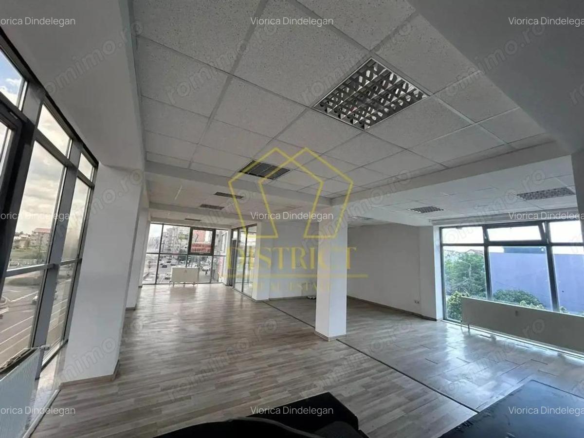 Spatiu birou renovat luminos cladire birouri I Simion Barnutiu - 2