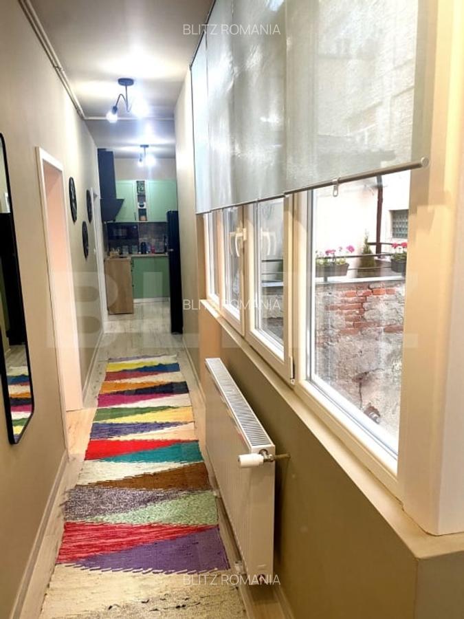 Apartament 3 camere, 77,86 mp, zona Ultracentral - 2