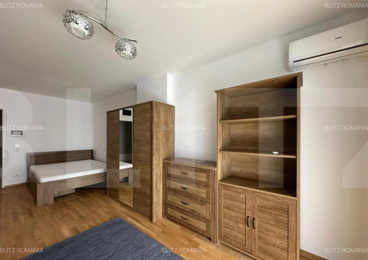 Apartament de vanzare, tip studio, 35 mp, zona complexul rez - 10