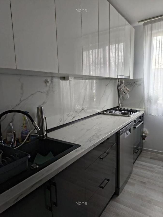 Apartament 4 camere renovat in bloc anvelopat Drumul Taberei - 1