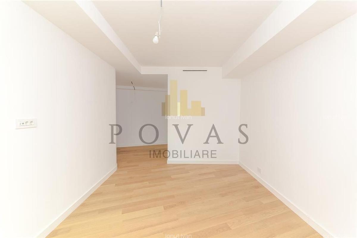 Apartament cu 4 camere semidecomandat în Iancu Nicolae - 12