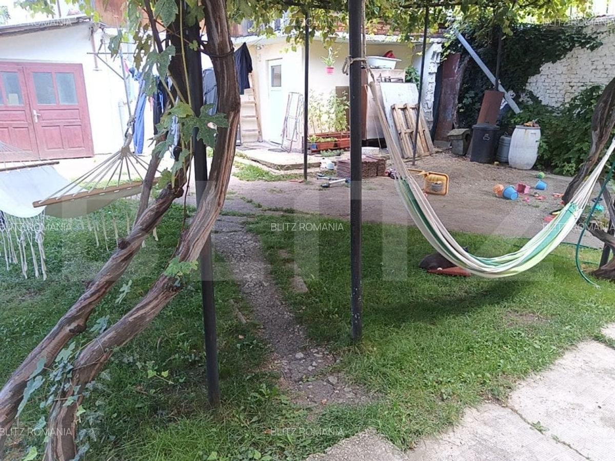 Apartament in casa zona Grivitei , 80 mp sauna garaj - 1