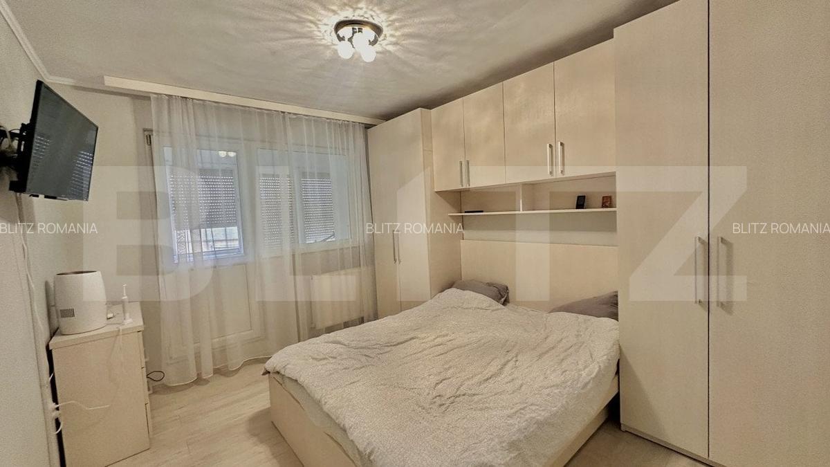 Apartament 3 camere,  etaj intermediar cu lift, parcare, zona Rogerius - 4