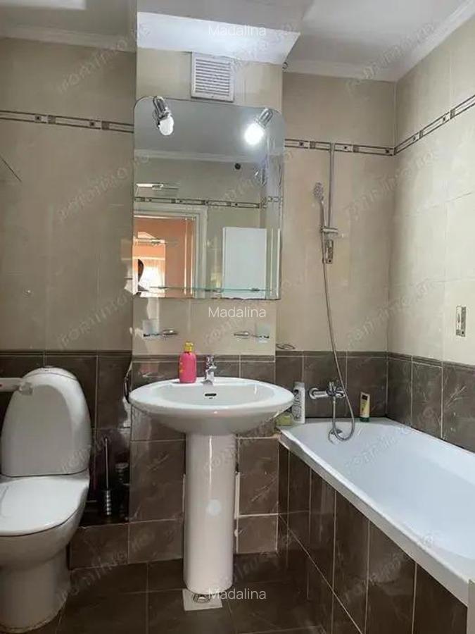 Apartament cu 2 camere de inchiriat in zona Coresi - 3