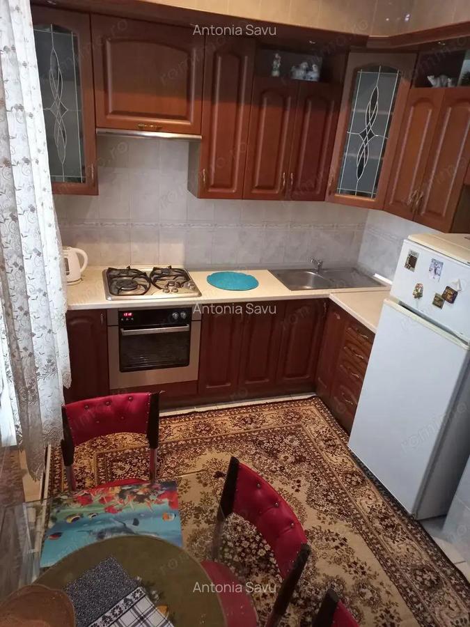 Apartament cu doua camere in zona Calea Sagului de inchiriat - 3