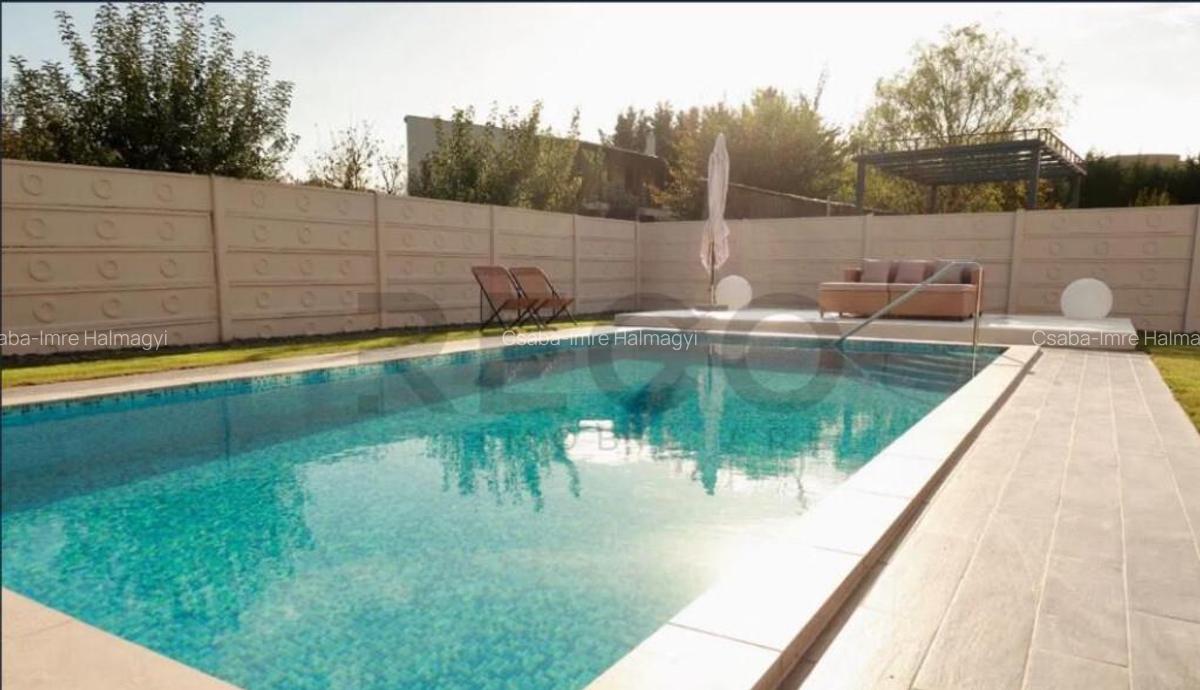 Vila de lux in Sanmartin, Beverly Hills - 5