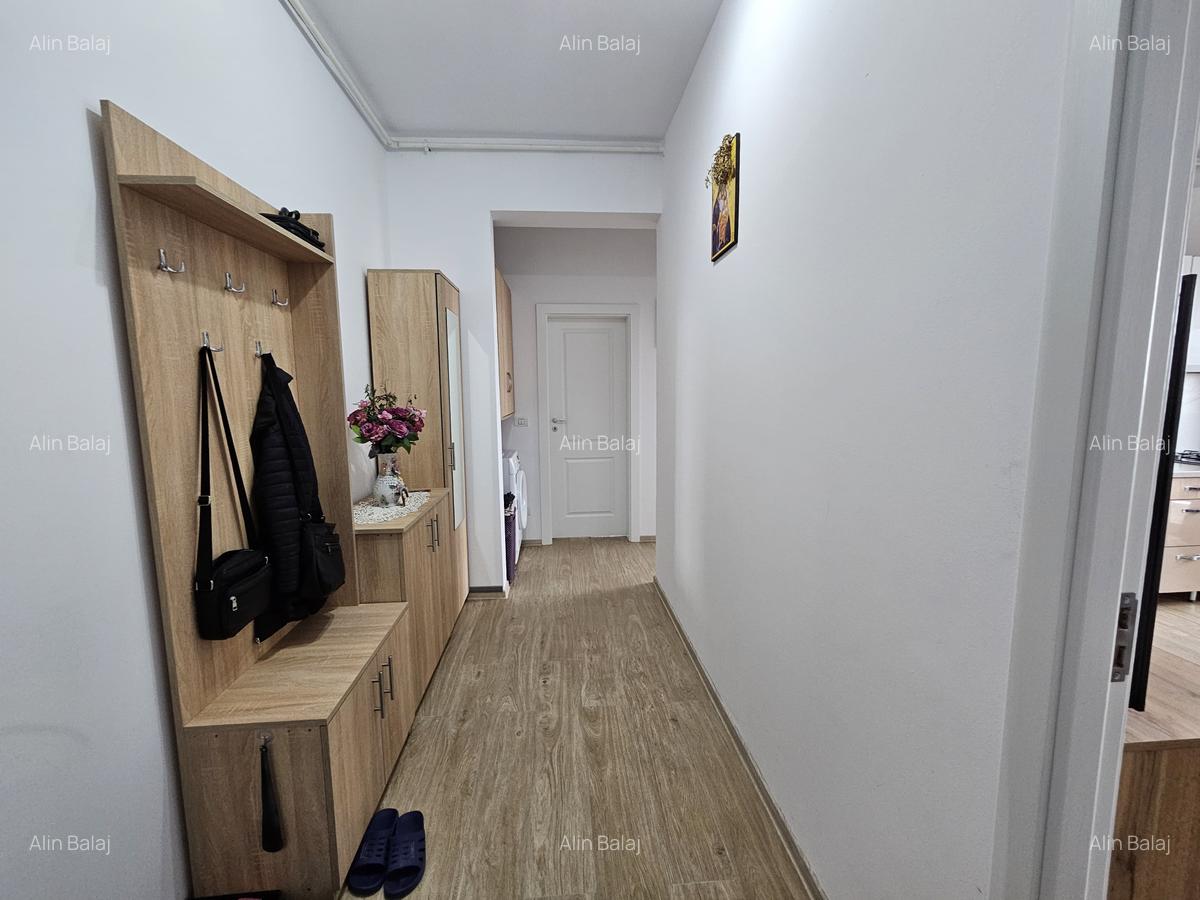 Apartament 2 camere, etajul 2, cu parcare, în Giroc, pe Calea Urseni, comision 0 - 15