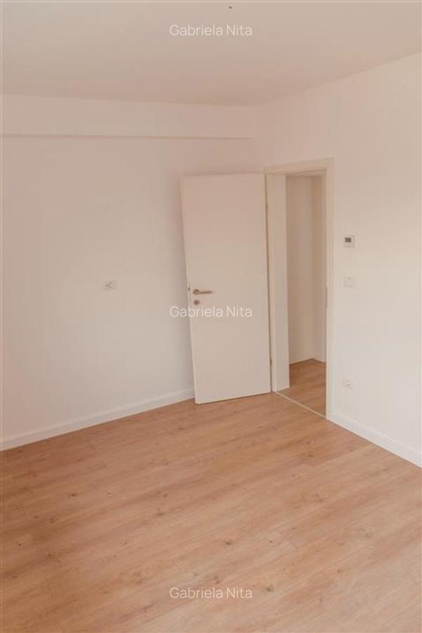 DUPLEX NELOCUIT 4 CAMERE CU PARCARE BARTOLOMEU - 23