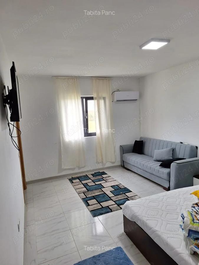 Pensiune cu 8 garsoniere - 2