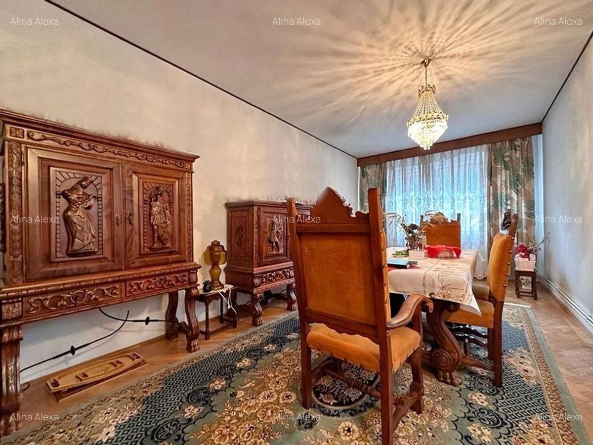 Apartament cu 4 camere semidecomandat în Centrul Istoric - 2