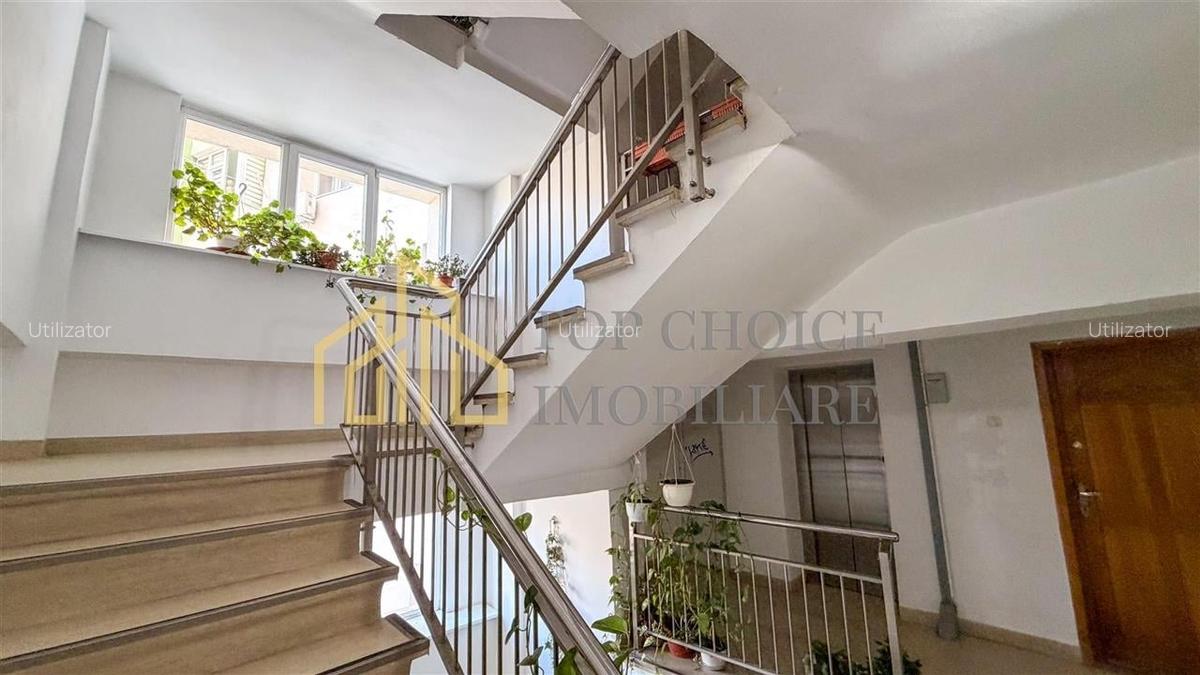 4 CAMERE STEFAN CEL MARE - VIITORULUI  - 93 MP,  2/10, BLOC 1982 - 25