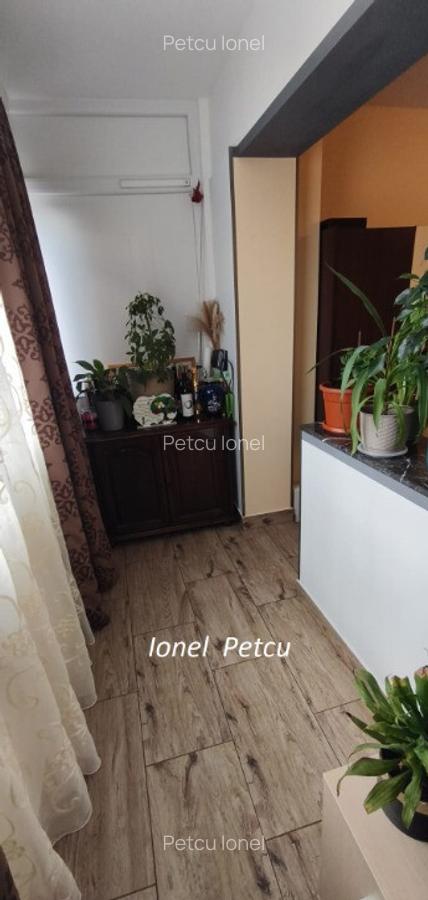 Bd. Lacul Tei - apartament 3 camere - 5
