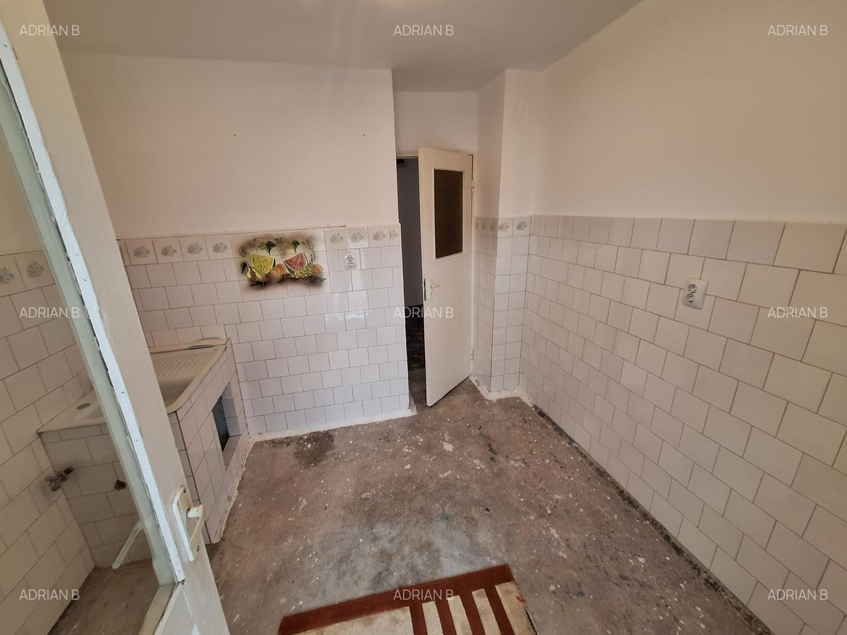 Apartament cu 2 camere decomandat în Lipovei - 7
