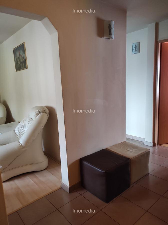 3 camere, decomandat, zona Aradului, mobilat, utilat, centrala proprie - 5