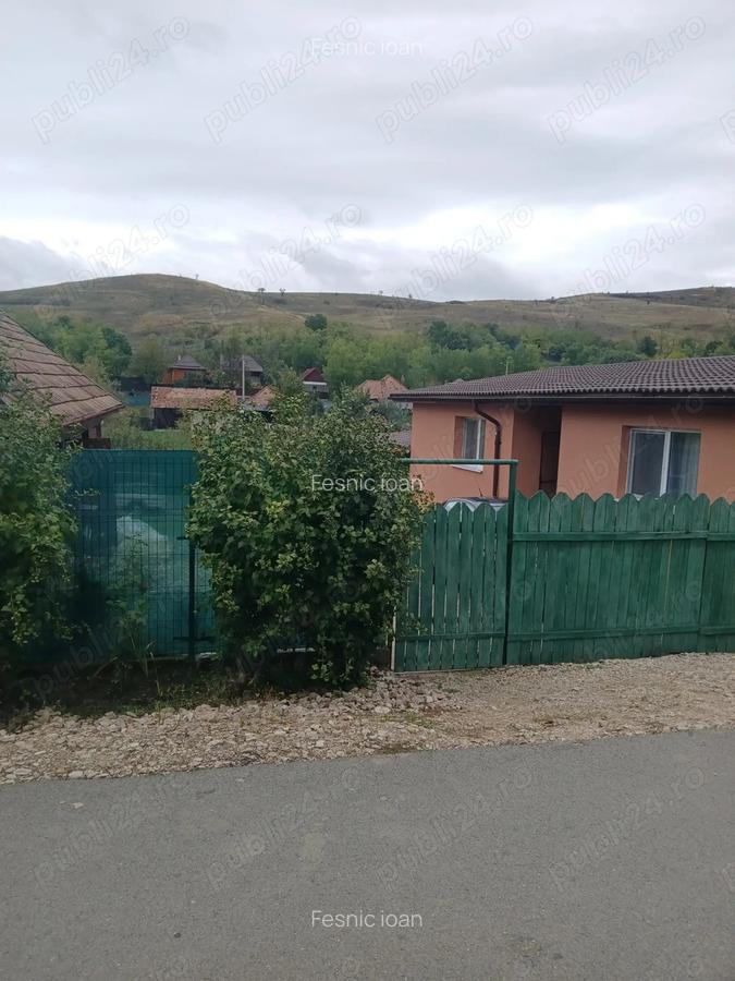 Vand casa in sat Gadalin - 1