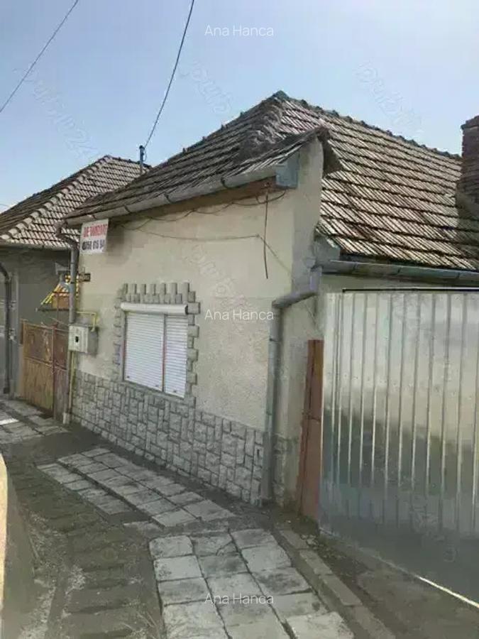 Casa 3 camere, D+P, zona centrala - 1