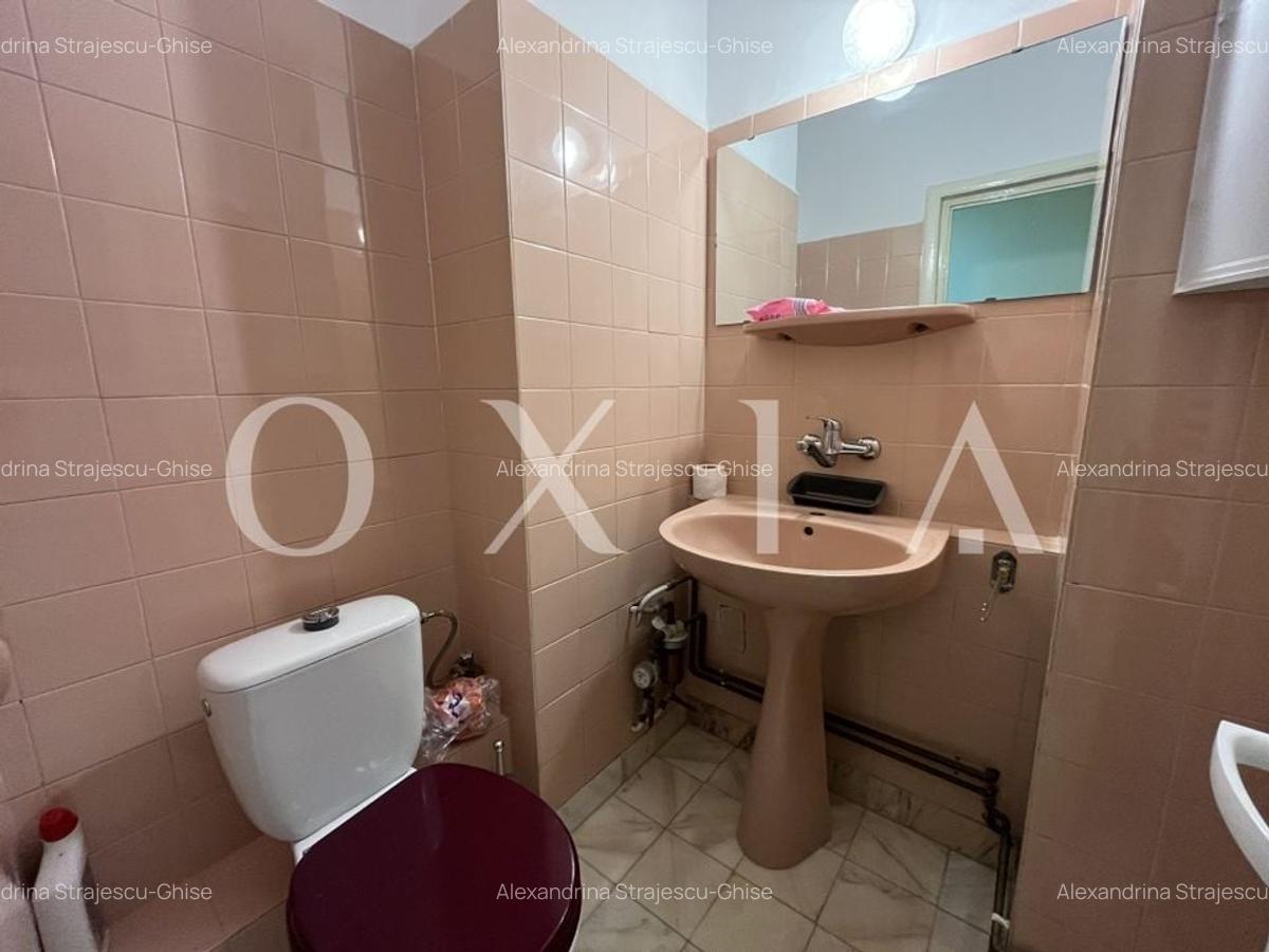 SX655 3 Camere decomandat - Etaj intermediar - 16