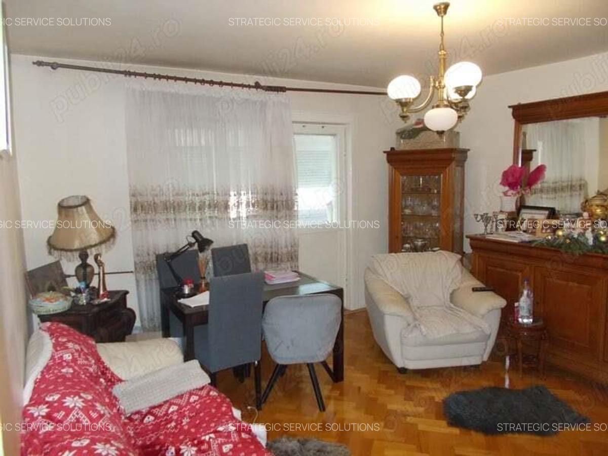 Apartament 3 camere decomandat, Timisoara, zona Olimpia , et. 4 4 cu acoperis - 9