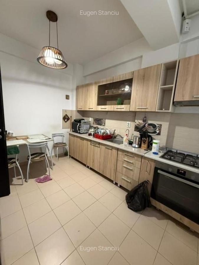 2 Camere Bulevardul Uverturii - 6