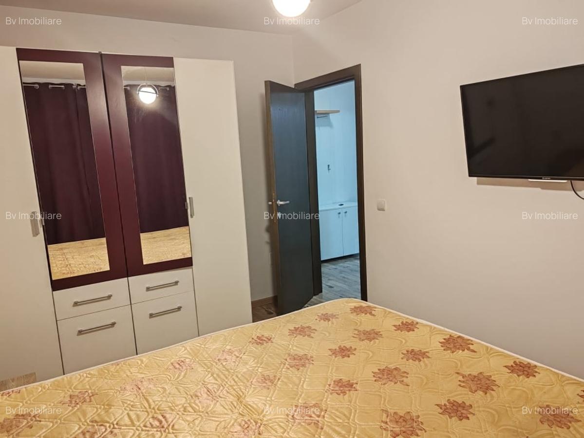 Apartament zona  Mall Coresi - 10