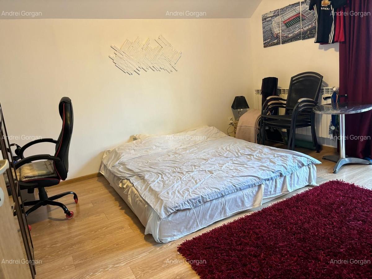 Casa cu 5 camere in zona Nicolina - T. Neculai - 6