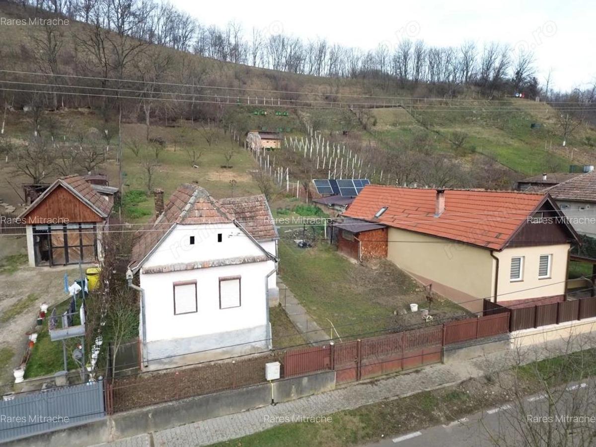 Casa la ?ara in Transilvania - sat sasesc Paucea, jud. Sibiu - 9