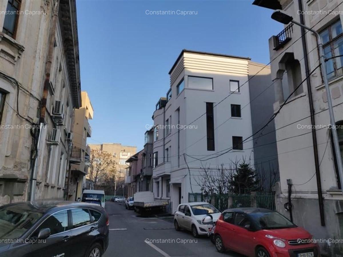 Vila de mari dimensiuni pretabila birouri - de vanzare - 9