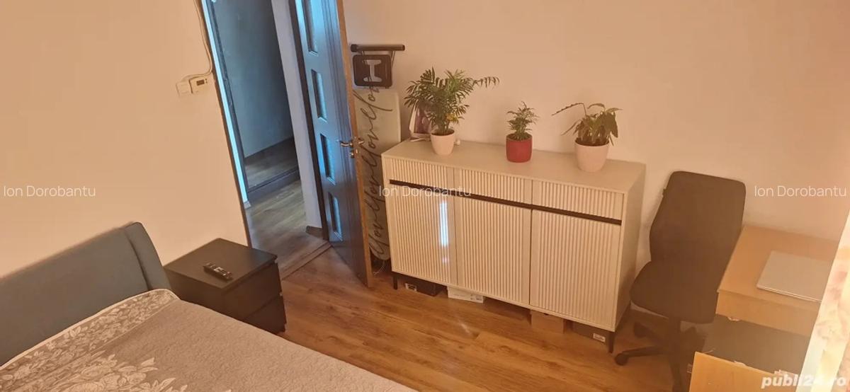 Proprietar vand 3 decomandate Rovine - 3