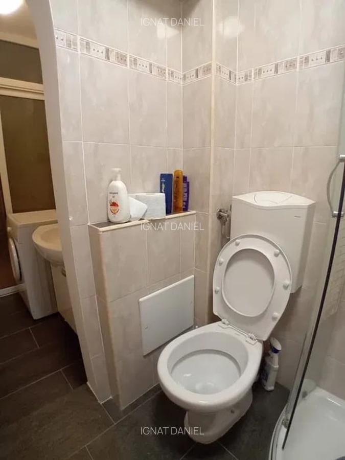 Apartament cu 2 camere, etaj 2/4, zona Nicolina - 7